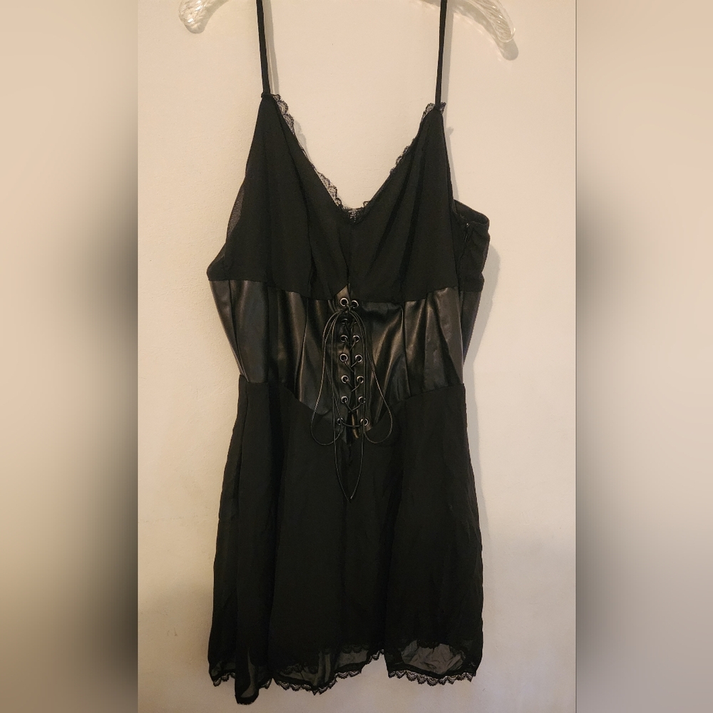 Social Collision 1x dress